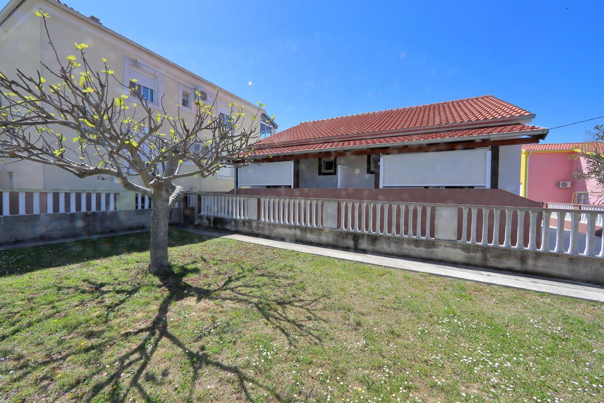 Apartments Ivana Bibinje Exterior photo